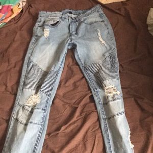 Young and reckless jeans size 29